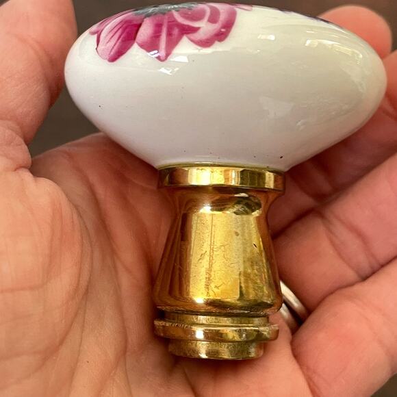 Vintage Porcelain Door Knob Floral Hand Painted? White with Flowers Single - Picture 14 of 16